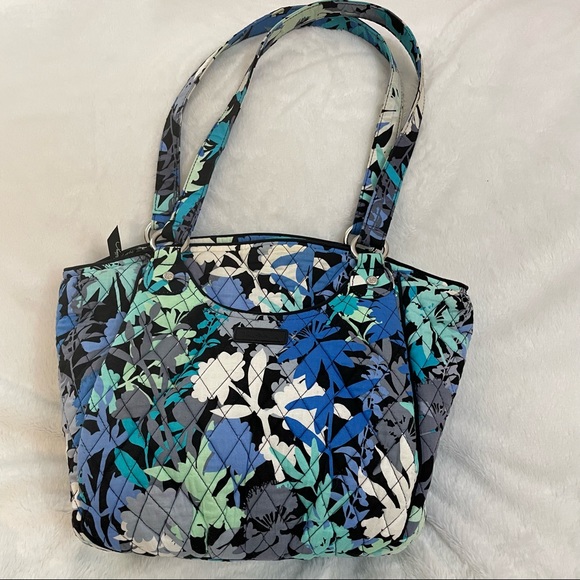Vera Bradley Handbags - Vera Bradley Large Camofloral Glenna Cotton Satchel Tote Bag